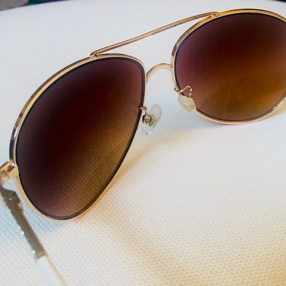 Aviator Sunglasses - Picture 3 of 5